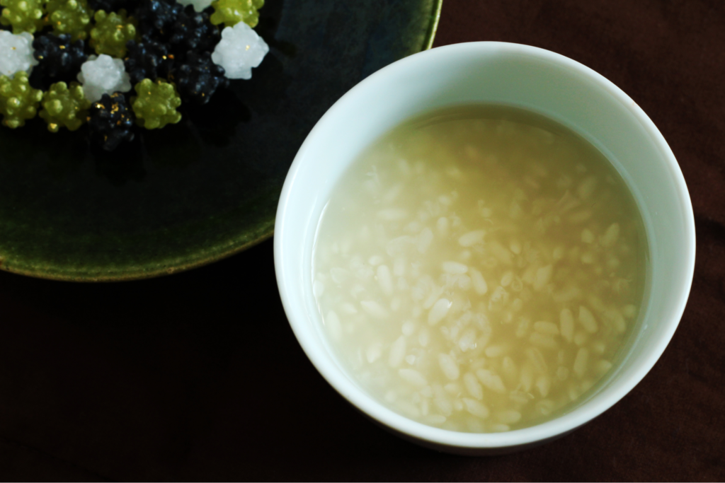 金平糖と一緒に甘酒