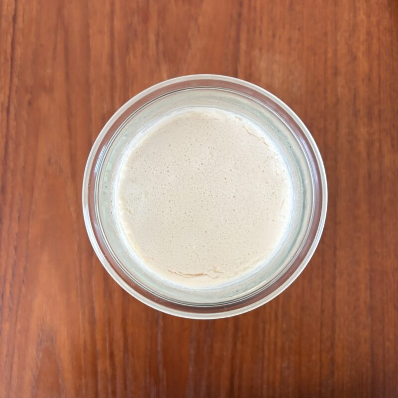 無調整豆乳とケフィアの種菌で発酵させた発酵乳